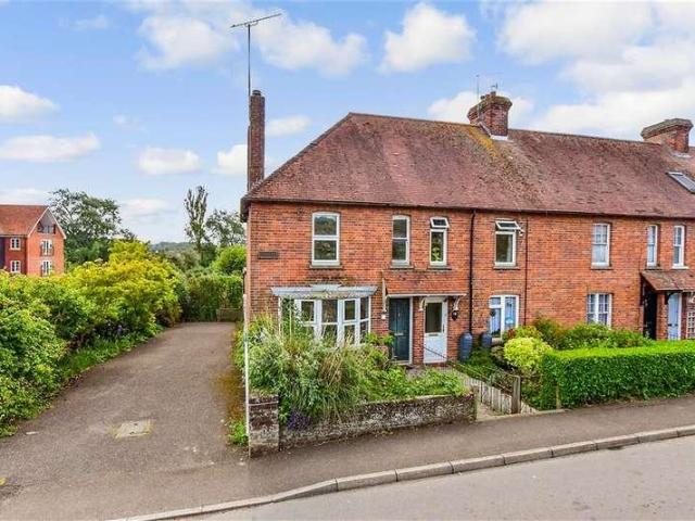 House for sale in Arundel, Clapham