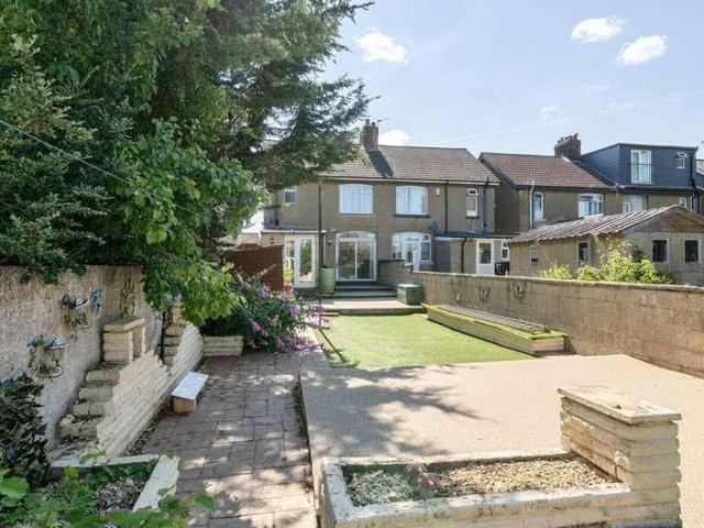 House for sale in The Slade, Oxfordshire