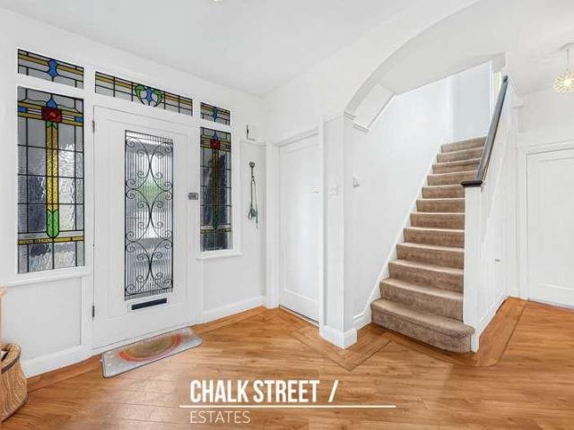 House for sale in Hornchurch, Greater London