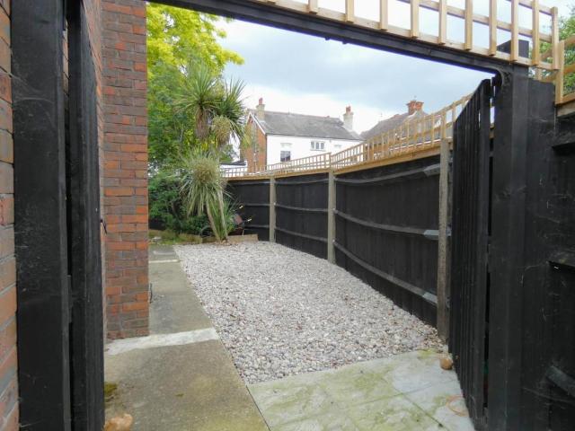 House for sale in Kings Farm, Hamerton