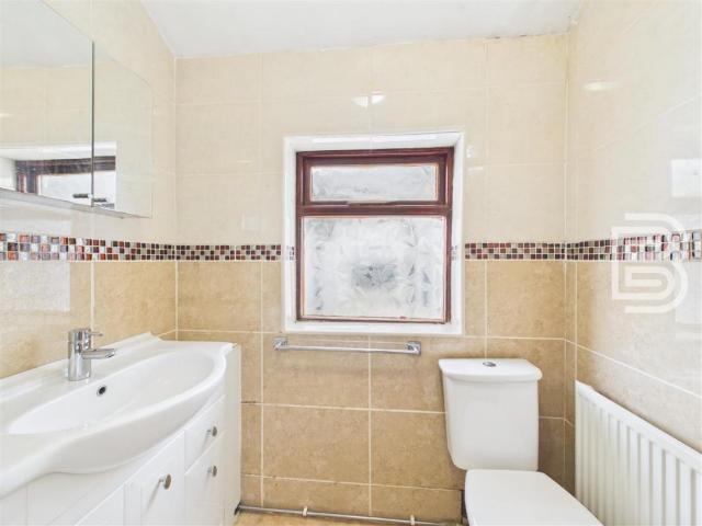 House for sale in New Bilton, Warwickshire