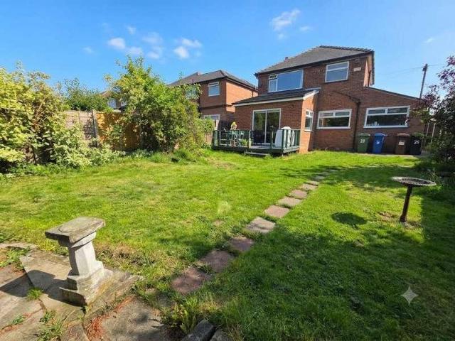House for sale in Heald Green, Greater Manchester