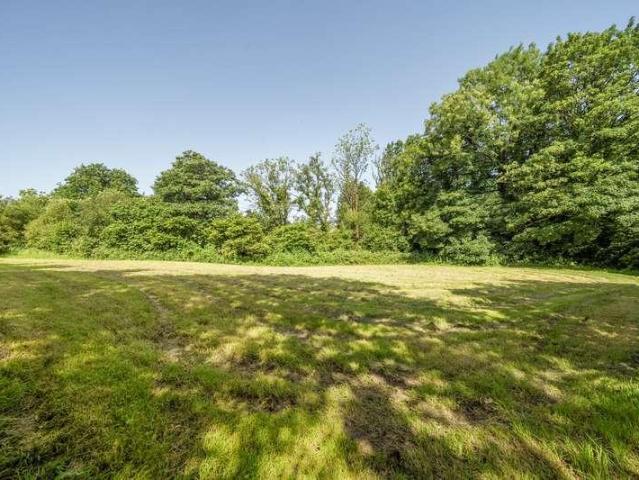 House for sale in Mynyddcerrig, Wales