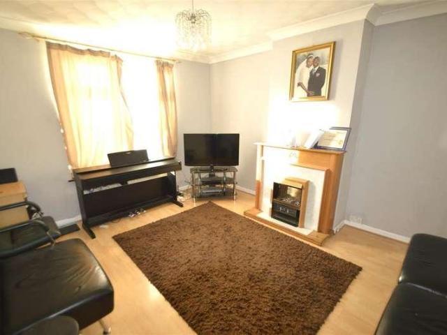 House for sale in Greater London