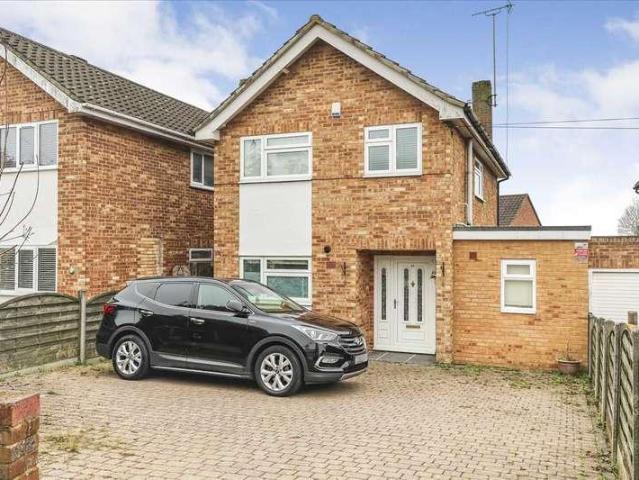House for sale in Burnham, Slough