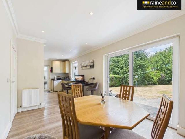 House for sale in Potters Bar, Hertfordshire