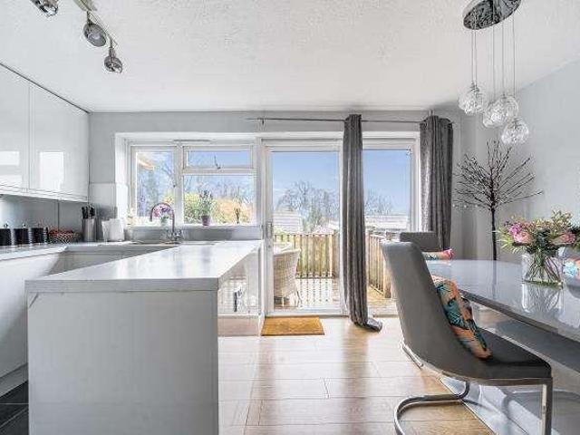 House for sale in Chepping Wycombe, Loudwater