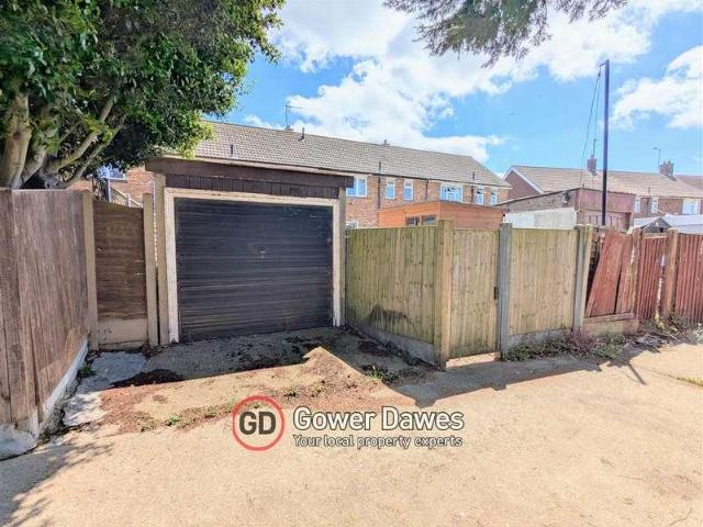 House for sale in Chadwell St Mary, Essex