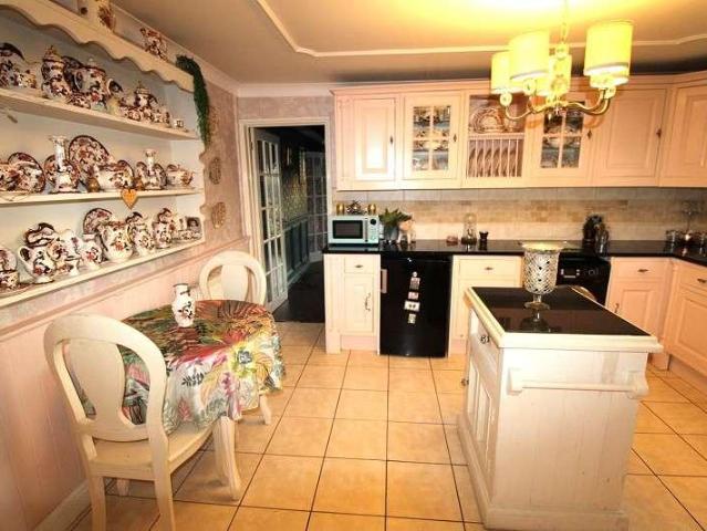 House for sale in Port Talbot, Bryn