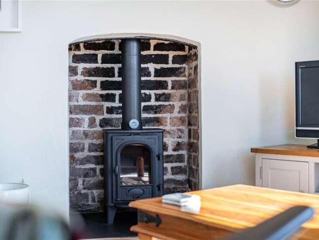 House for sale in Knighton on Teme, Forthampton