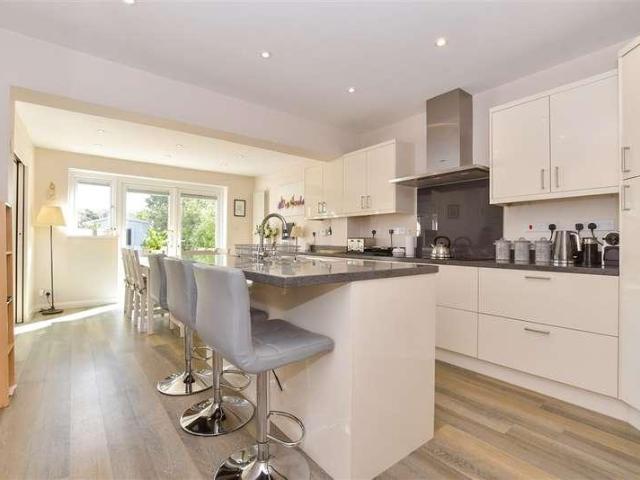 House for sale in Swalecliffe, Whitstable
