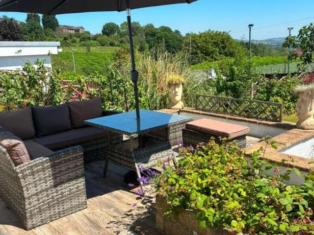 House for sale in Allt-yr-yn, Wales