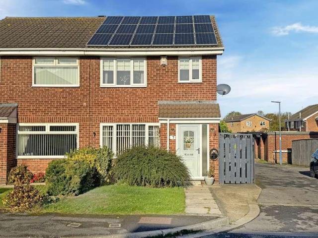 House for sale in Clavering, Hart Station