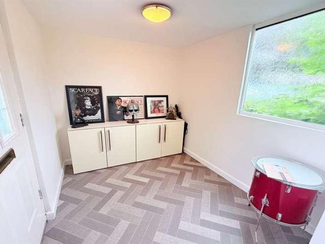 House for sale in Palacefields, Halton