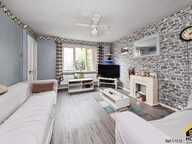 House for sale in Shenley Brook End, Milton Keynes