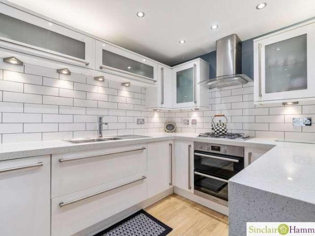 House for sale in Widmore, Greater London