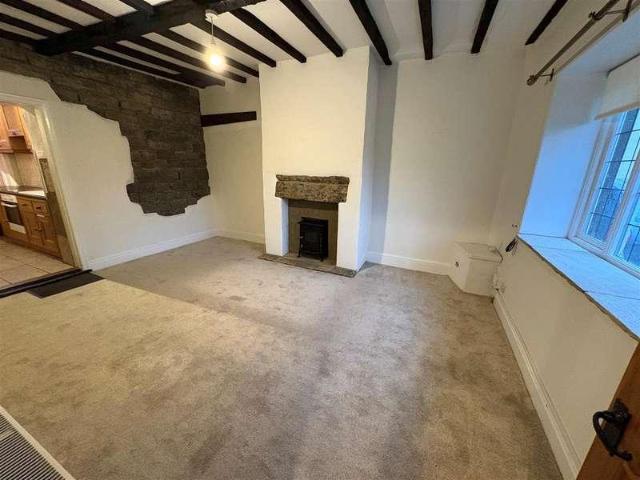 House for sale in Lower Wyke, West Yorkshire