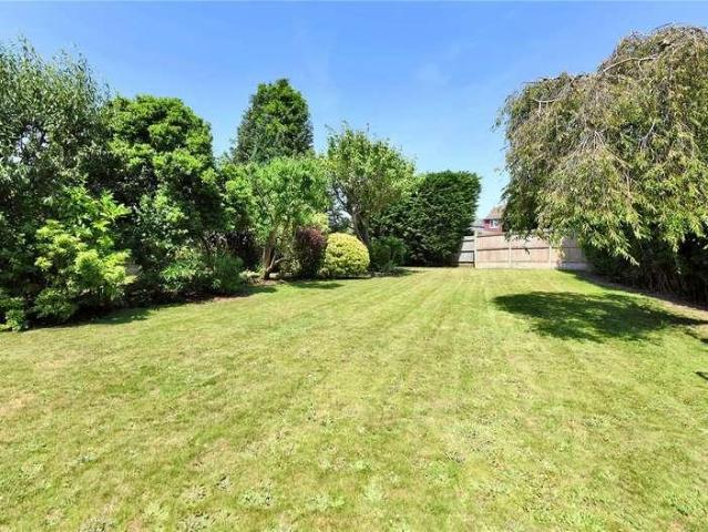 House for sale in Red Hill, Surrey