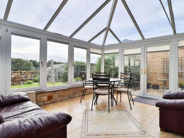 House for sale in Bowes