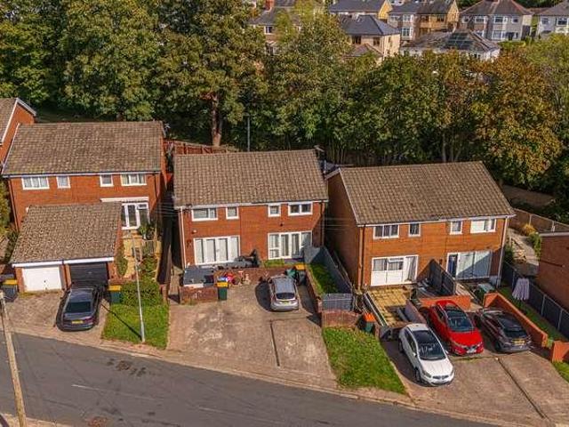 House for sale in Crindau, Newport