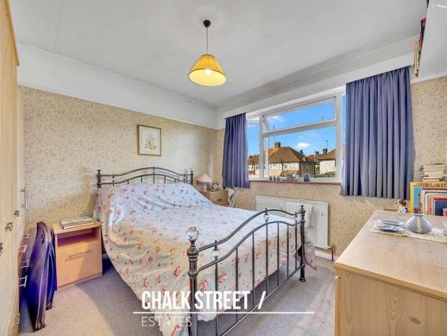 House for sale in Pot Kilns, Greater London
