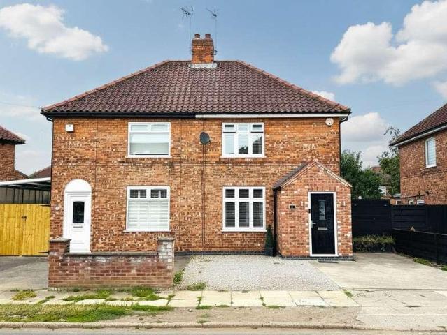 House for sale in High Field, York