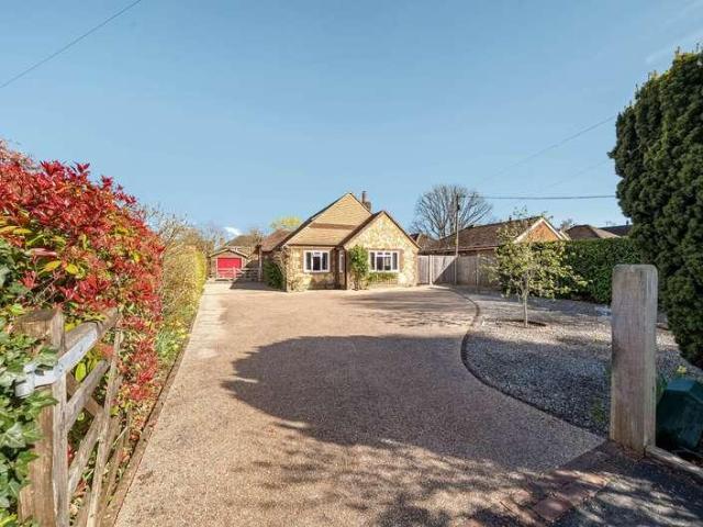 House for sale in Five Oaks, Horsham
