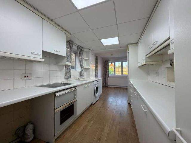 House for sale in Datchet