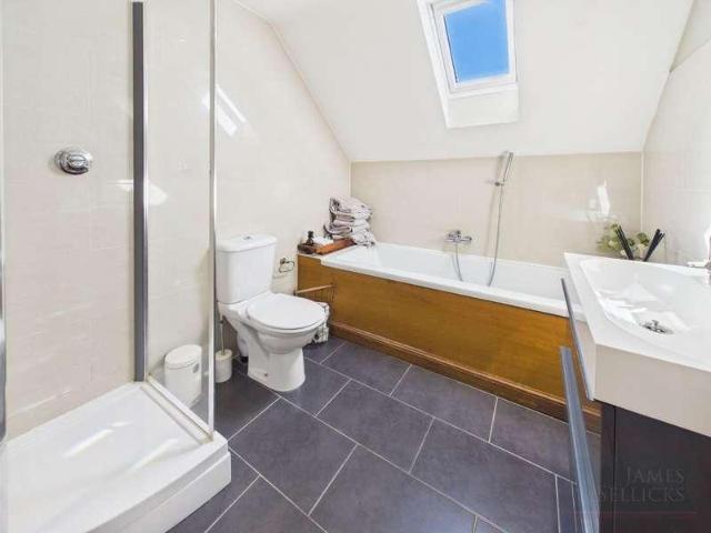 House for sale in Stanford On Avon, Leicestershire