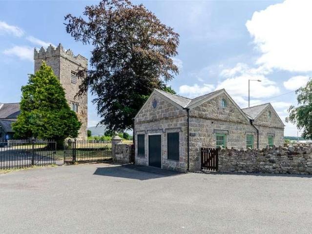 House for sale in Caernarfon