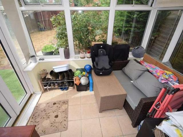 House for sale in East Hunsbury, Far Cotton