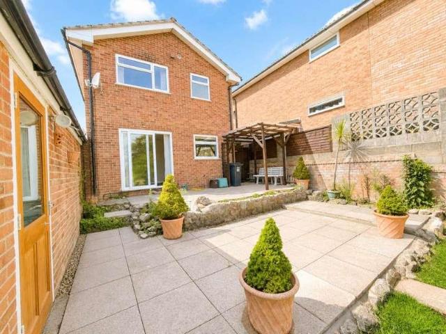 House for sale in Worlebury, Weston-super-mare