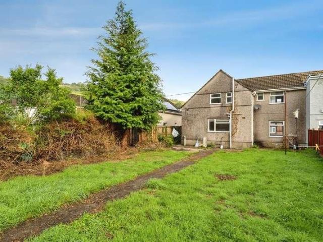 House for sale in Ystalyfera