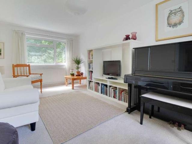 House for sale in Lewes, Iford