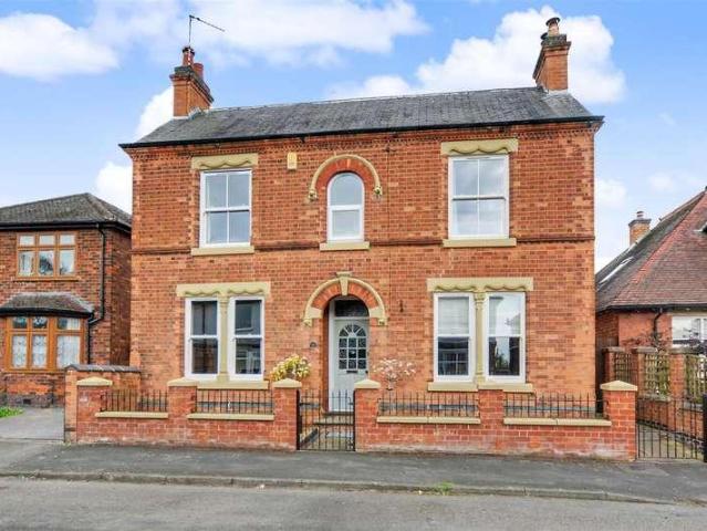 House for sale in Caldermill, East Midlands