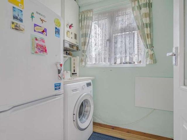 House for sale in The Butts, Kent