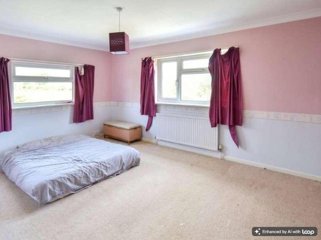 House for sale in Crookhill, Worcestershire