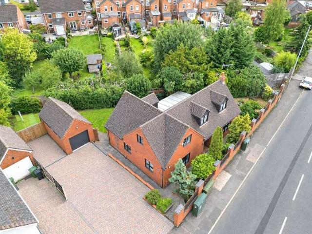 House for sale in Claines, Worcester