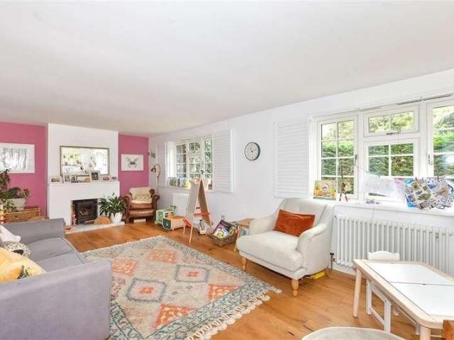 House for sale in Piltdown, Cross In Hand