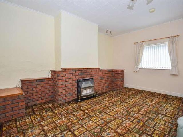 House for sale in Gawthorpe, West Yorkshire