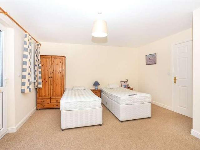 House for sale in Y Felinheli, Wales
