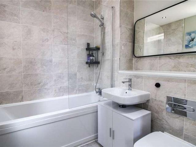 House for sale in Killinghall, North Yorkshire