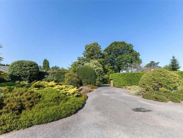 House for sale in Kingswood Firs, Bolton Low Houses