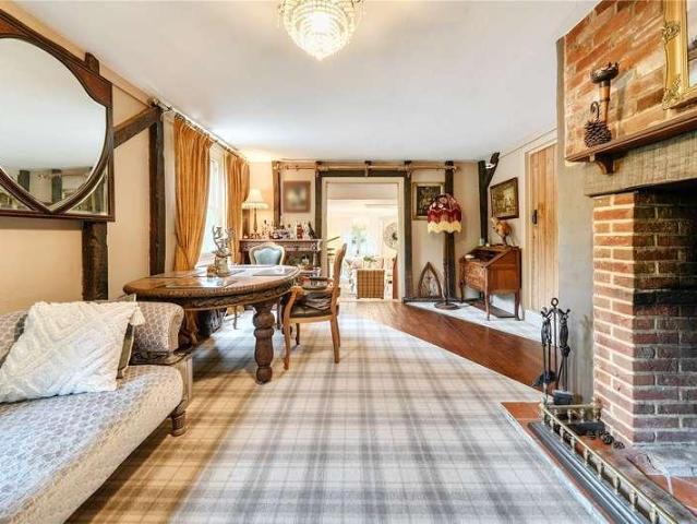 House for sale in Chipping Hill, Essex
