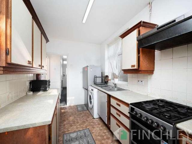 House for sale in Colindale, Greater London