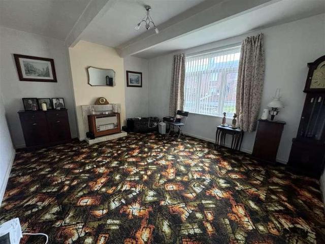 House for sale in Coseley, West Midlands