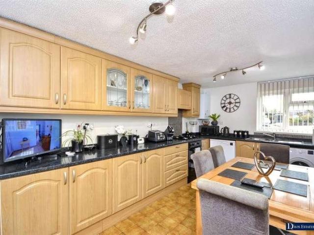 House for sale in Gallows Corner, Greater London