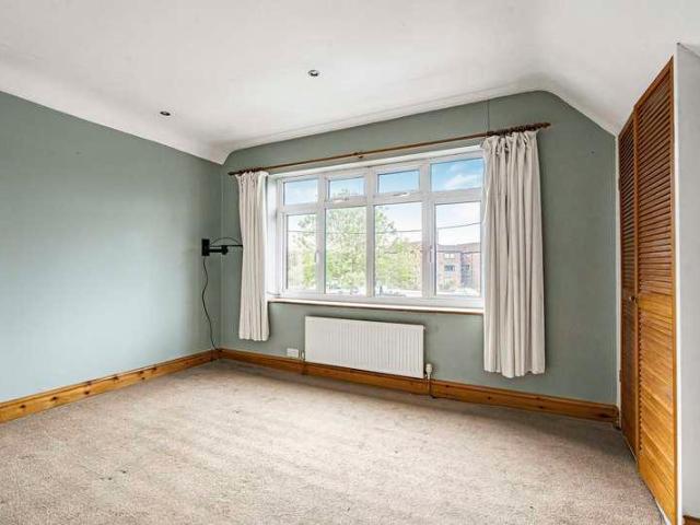 House for sale in Ash, Guildford