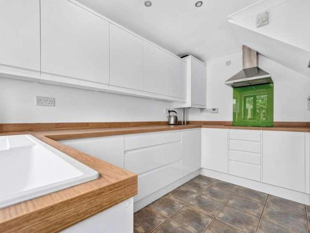 House for sale in Black Bourton, Oxfordshire