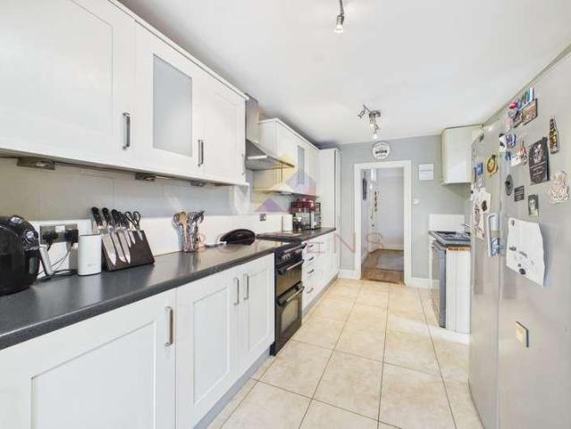 House for sale in Handford Place, Colchester